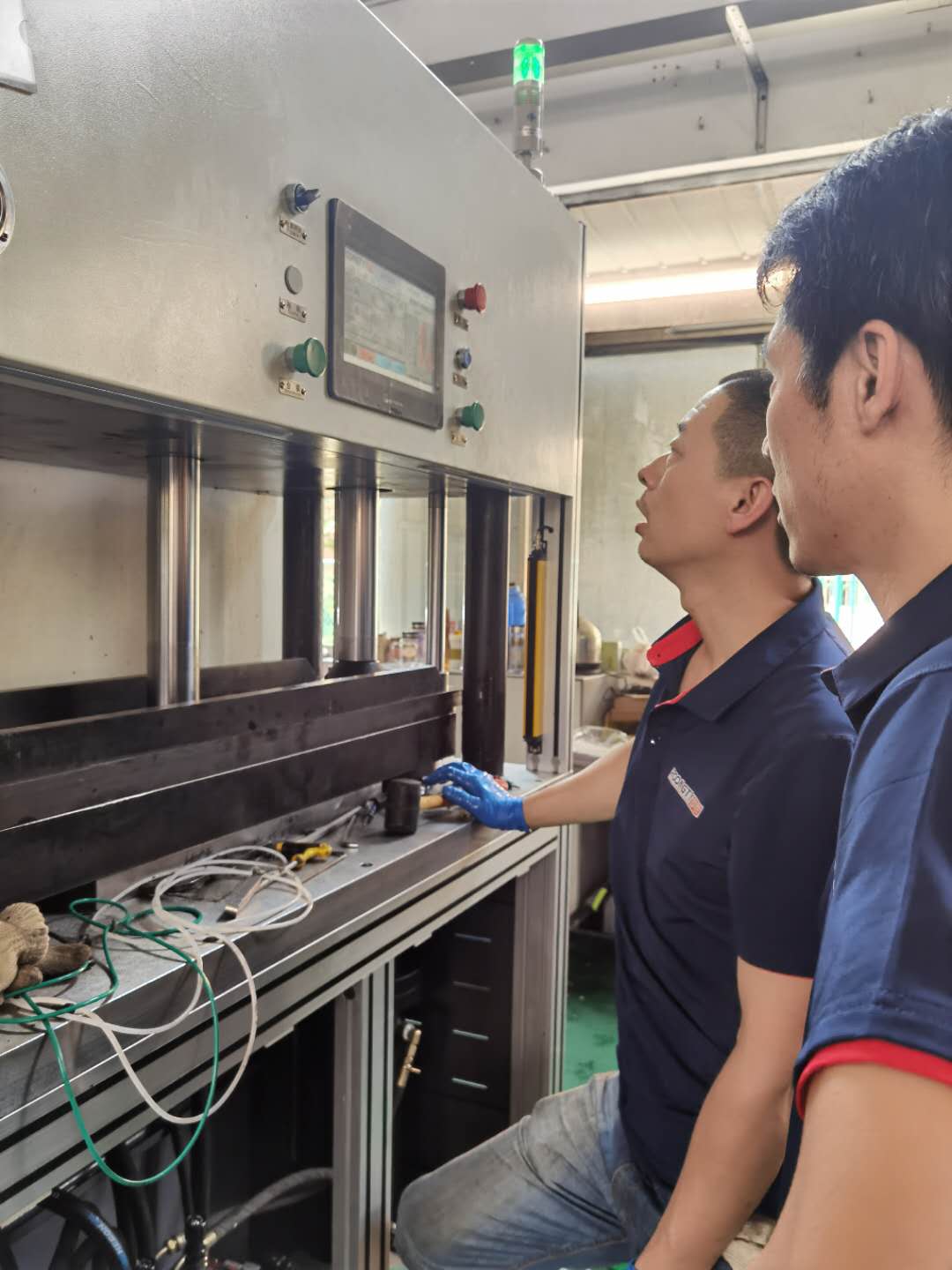 北京磨粒流：传统抛光的新篇章